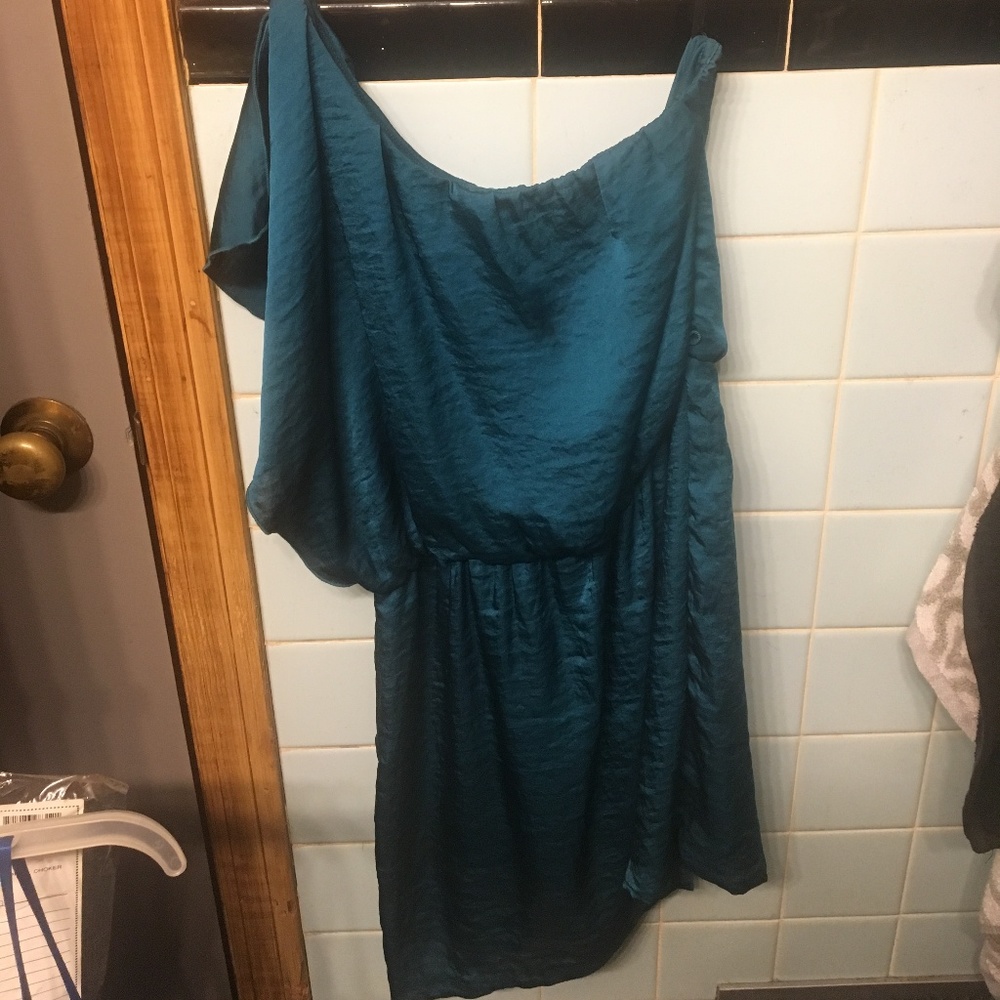 Dark green dress